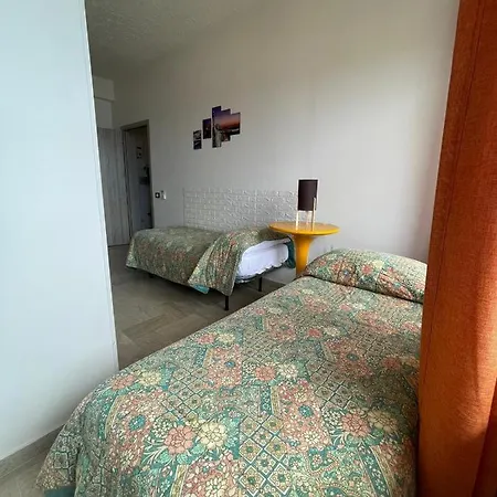 La Finestra Sul Mare *