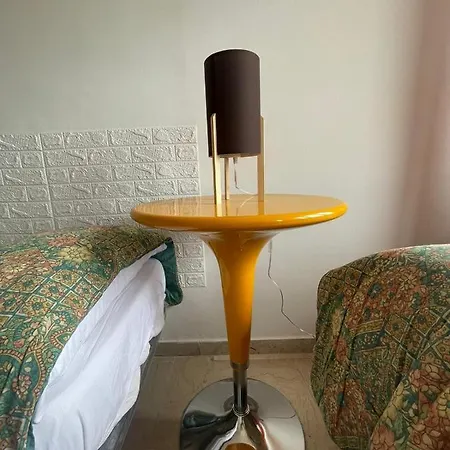 Oda ve Kahvaltı La Finestra Sul Mare