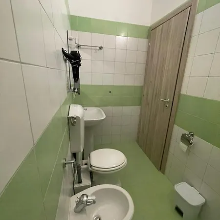 Oda ve Kahvaltı La Finestra Sul Mare