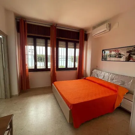 La Finestra Sul Mare Bed & Breakfast