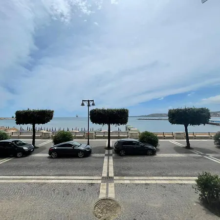 La Finestra Sul Mare Crotone