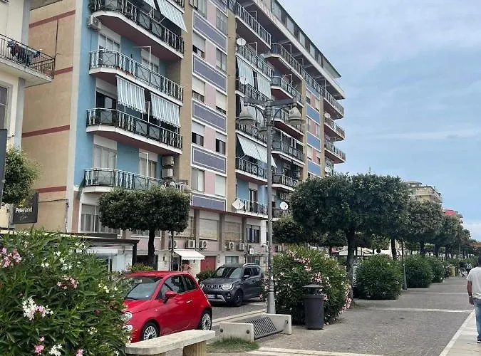 Bed & Breakfast La Finestra Sul Mare